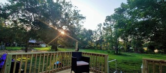 Nestled in nature 3-bedroom mobile house in Alvin
