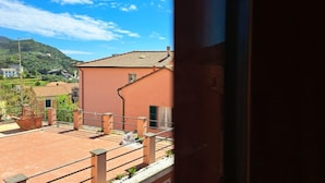 Unclassified image, 5 of 28, button - Near Sestri Levante (Appartamento Trigoso) (Trigoso)
