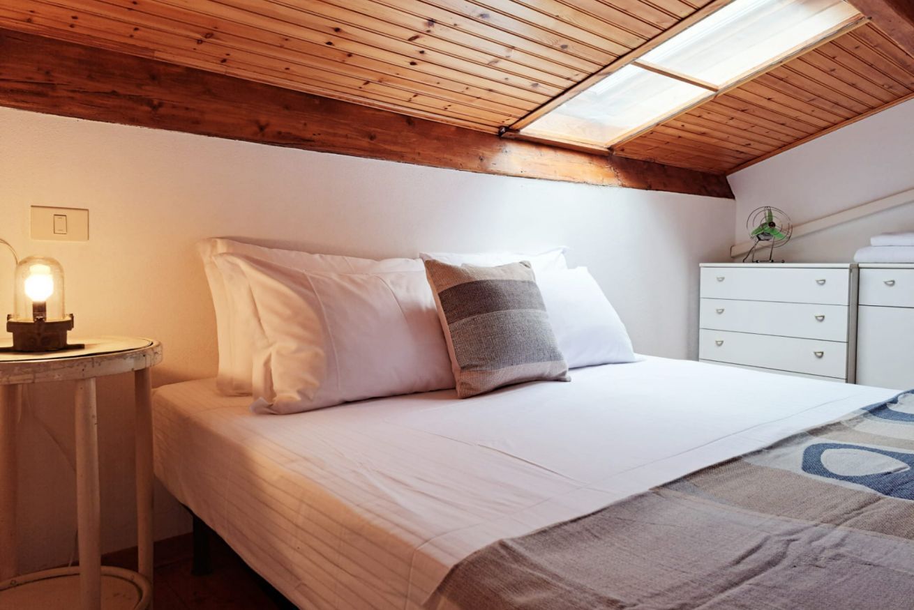 1 dormitorio, caja fuerte, tabla de planchar con plancha y wifi gratis
