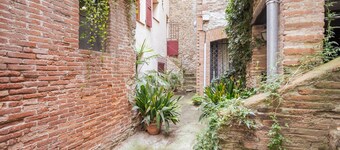 At Petit Paris, Center of Céret