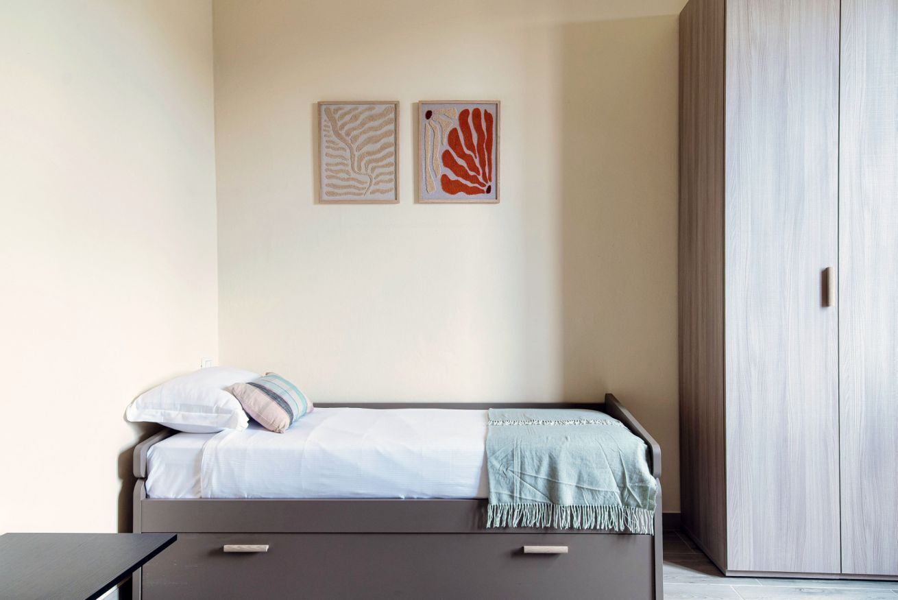 2 bedrooms