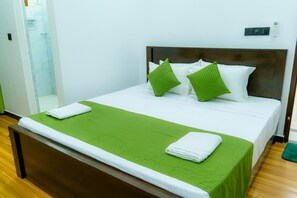 3 habitaciones, tabla de planchar con plancha y wifi gratis