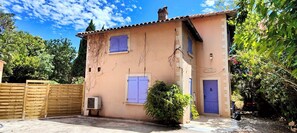 Extérieur