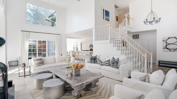 TV, fireplace - Beautiful and Expansive Sag Harbor Estate with Pool and Tennis, Great for... (Sag Harbor)