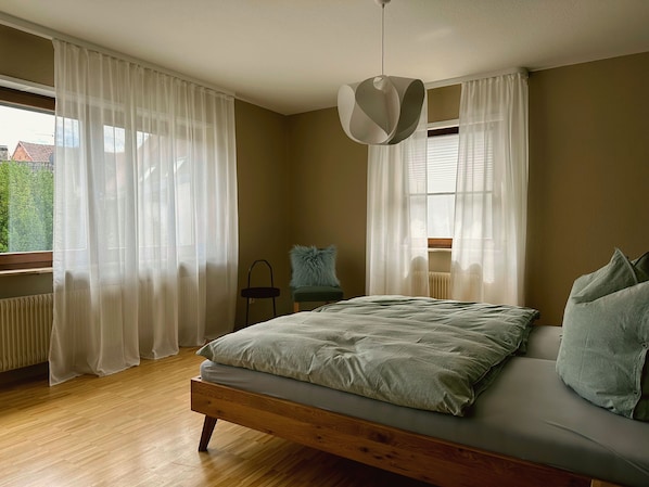 2 bedrooms, bed sheets