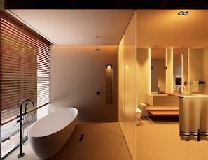 Superior Double Room | Bathroom | Free toiletries, hair dryer, towels, soap