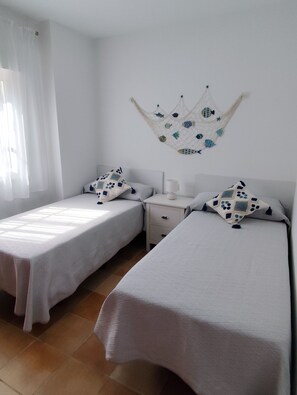 2 Schlafzimmer, Bügeleisen/Bügelbrett, WLAN, Bettwäsche