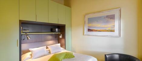 Comfort Apartment, Air conditioning, City View