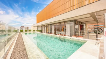 Piscina externa