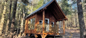 Romantic eco-cottage with mezzanine: La Perdrix