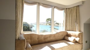Suite Luxe, vue mer | Coin séjour