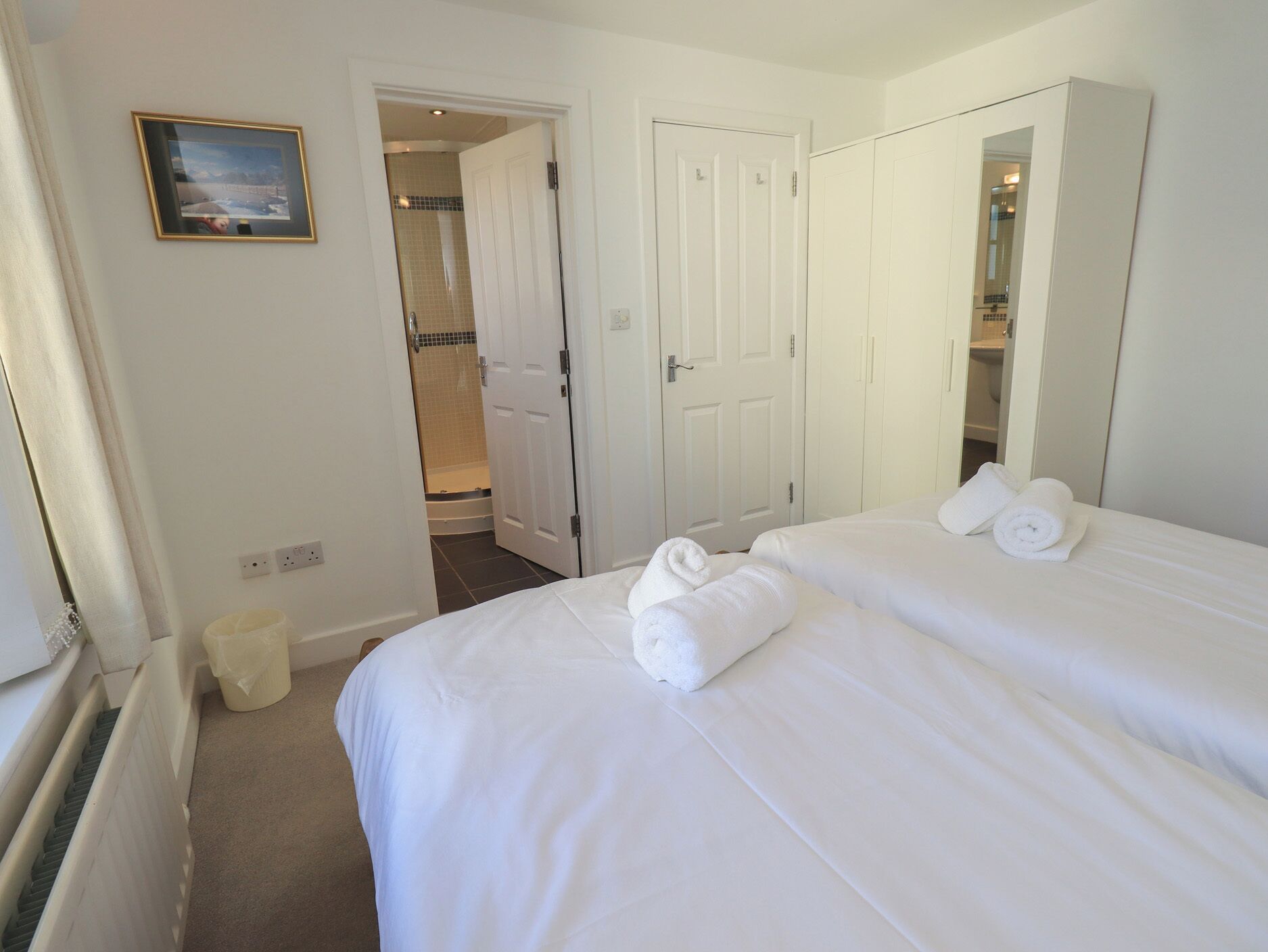 3 bedrooms, individually decorated, individually furnished, free WiFi