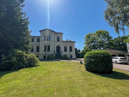 Entdecken Sie ein kleines Paradies in einem parkähnlichen Garten mitten im Herzen von Bad Doberan.