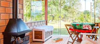 Casa de Campo c Lareira Jogos e Piscina Aquecida