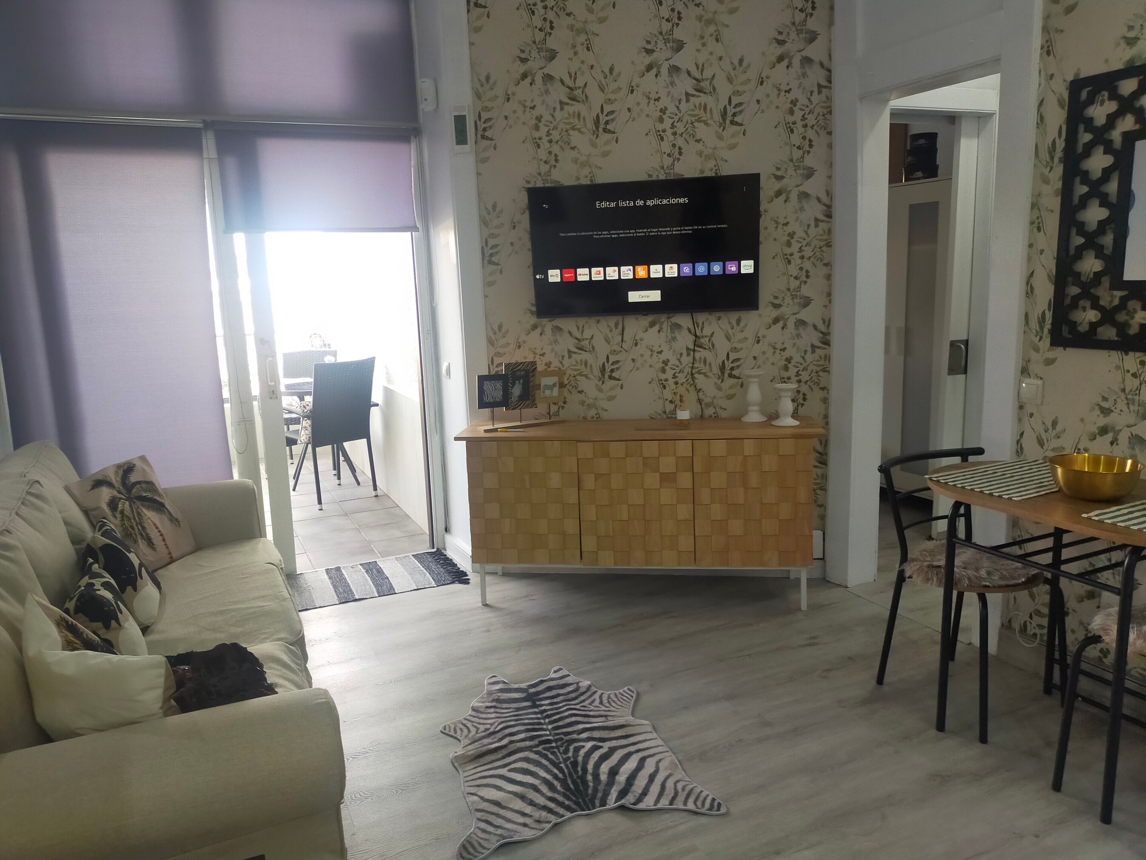 Una televisión