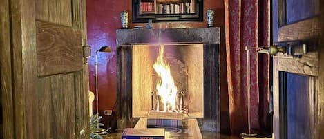 Villa | 7 bedrooms, Internet