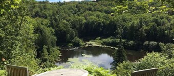 Isolated eco-lodge in the middle of nature: Le Renard