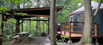 Eco-friendly, intimate and immersive yurt: Le Cerf