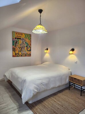 1 chambre, fer et planche à repasser, Wi-Fi