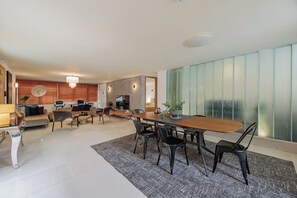 Interior detail - Santa Lucia 101 (Medellín)