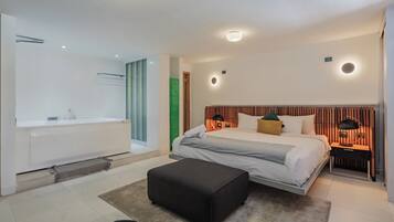 Apartment, 3 Bedrooms | Wi-fi