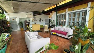 Àrea amb seients del vestíbul