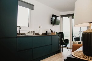 茶具/咖啡用具、电热水壶