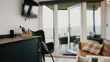 Wasserkocher mit Kaffee-/Teezubehör, Wasserkocher