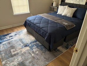 Internet, bed sheets