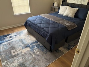 Internet, bed sheets