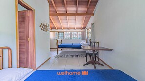 3 bedrooms, WiFi, bed sheets