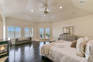 5 habitaciones y caja de seguridad en la habitación 