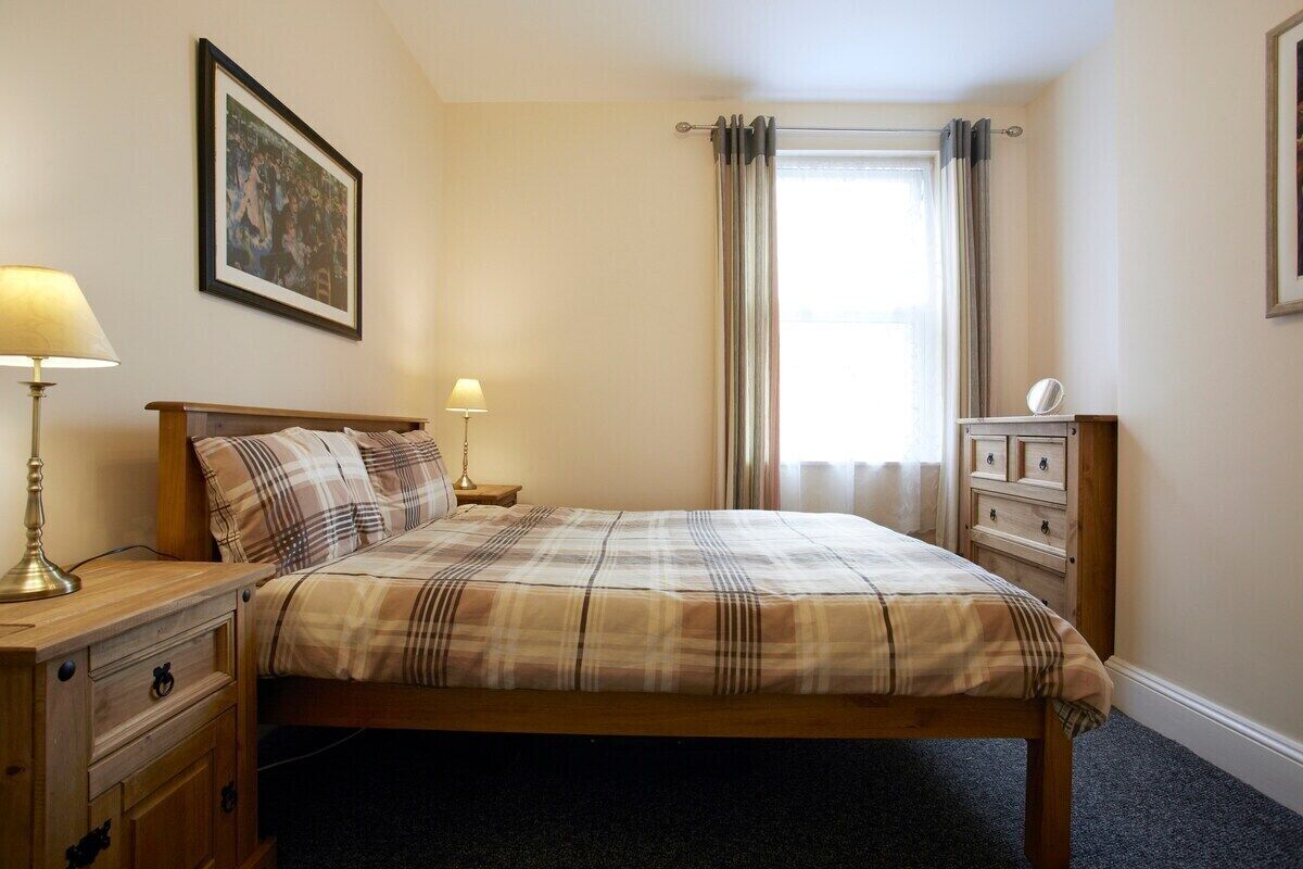 Habitación doble, baño compartido (2) | 1 habitación 