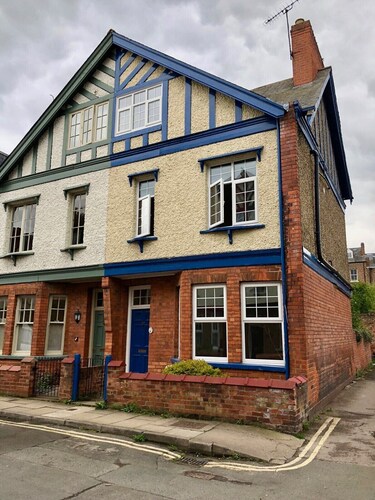 Vas's York House