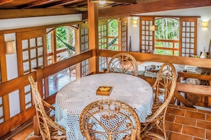 Villa | Dining room