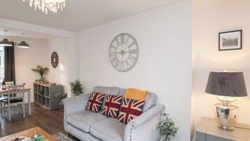 Cottage | Living area