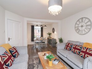 Cottage | Living area