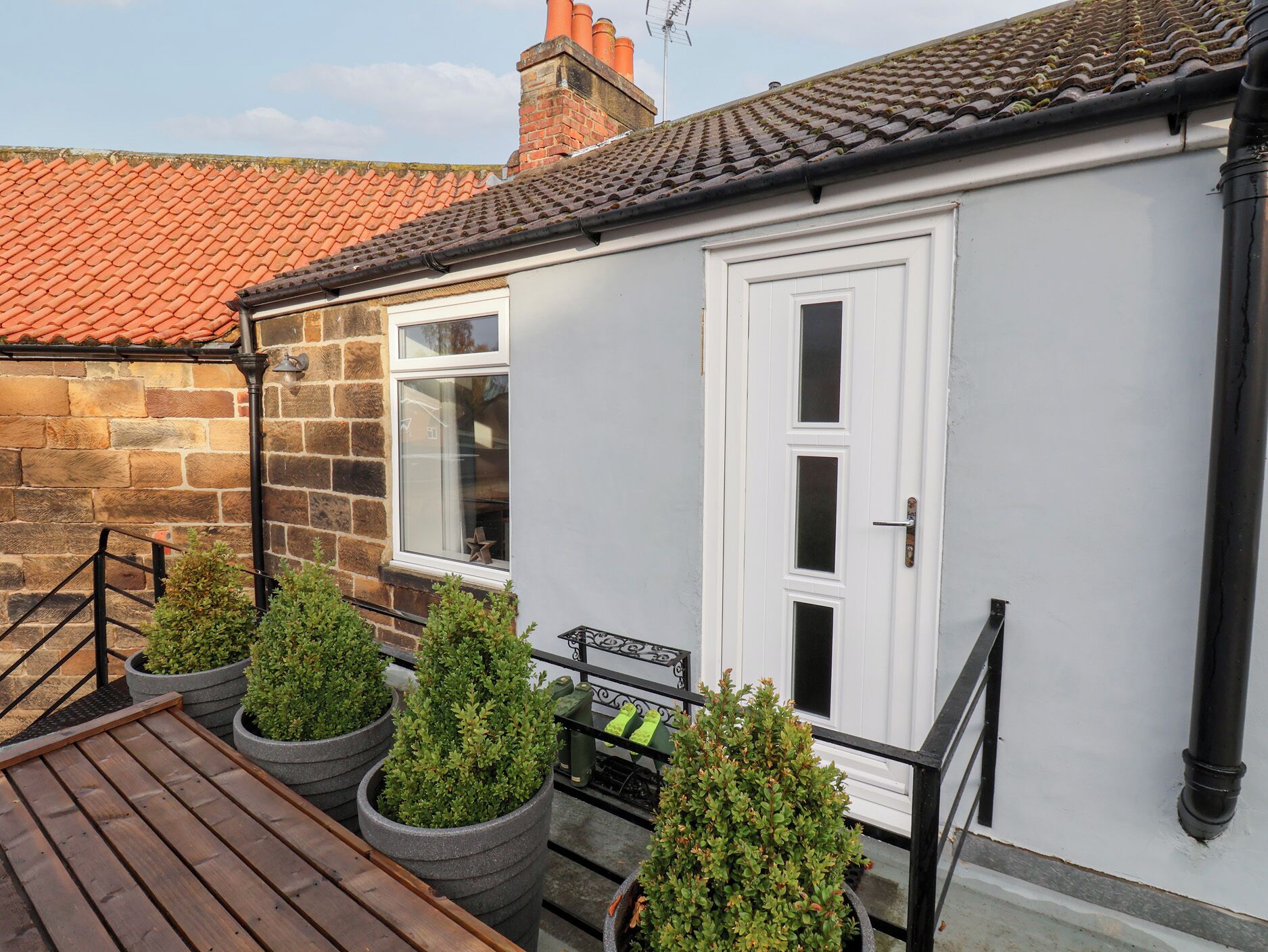 Cottage | Exterior detail