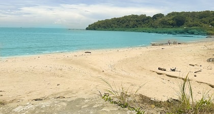 Excellent beach apartment with excellent amenities