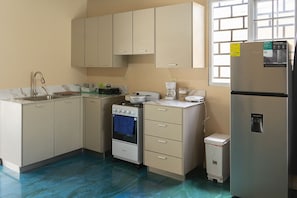 Microwave, oven