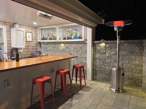 Bar (in der Unterkunft)