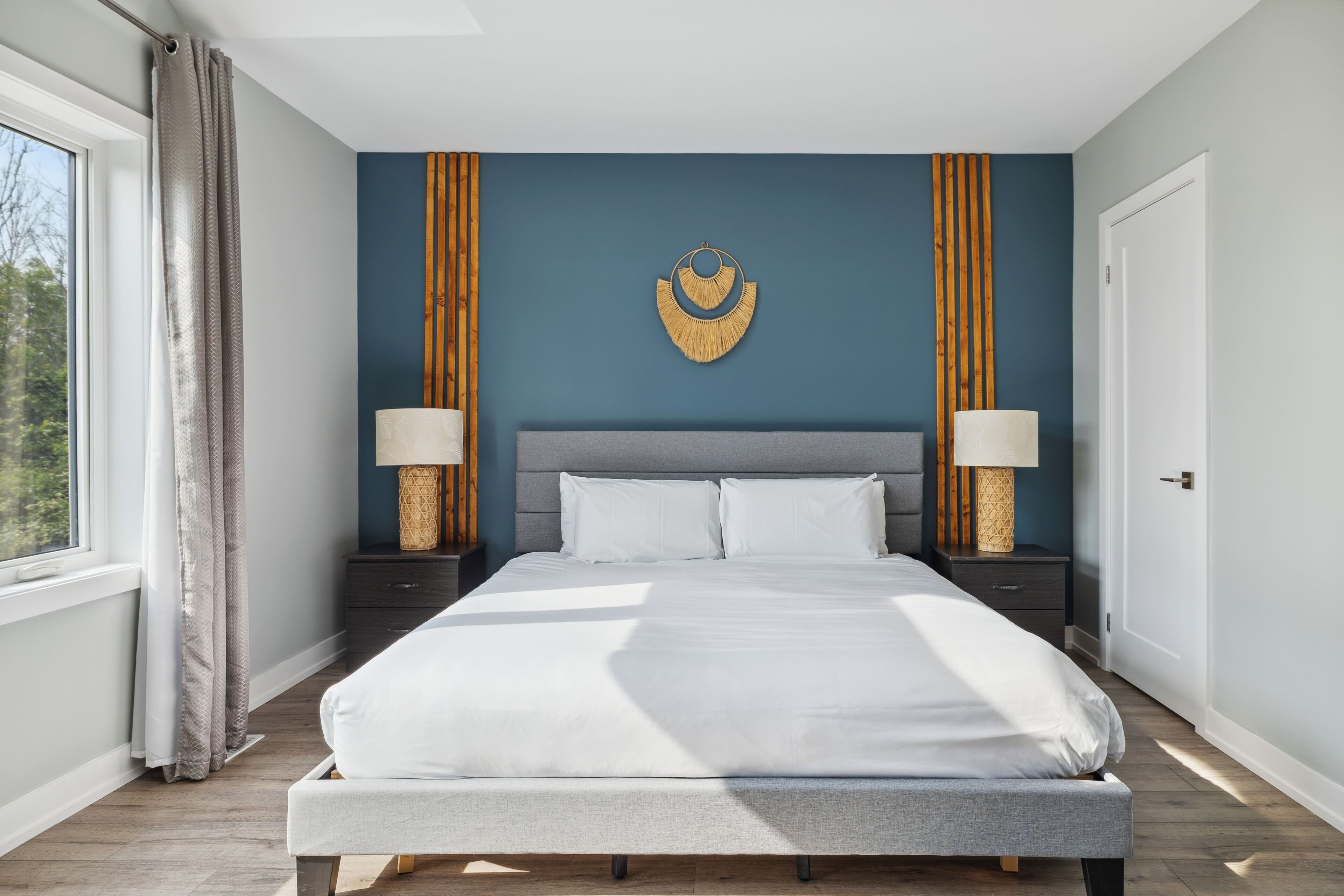 218 Crosswinds Blvd, Unit 7 - No Pets Allowed | Free WiFi, bed sheets