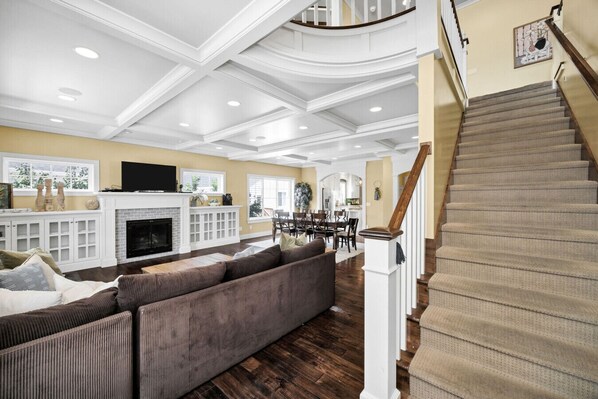 TV, fireplace, video games