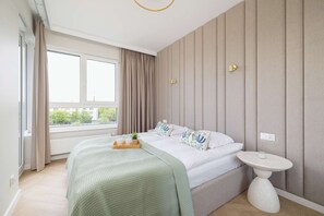 1 bedroom, iron/ironing board, travel cot, WiFi