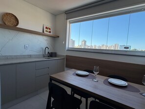 Comfort Apartment | Dining - Red  (Bauru)
