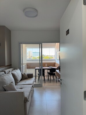 Comfort Apartment | Living area - Red  (Bauru)