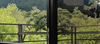 Luxury Volcano View! Private Pool & BBQ!