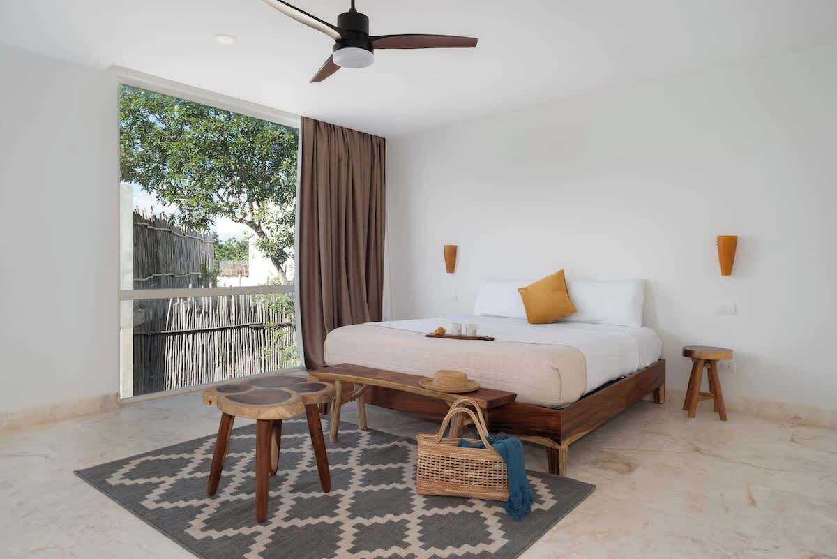 3 bedrooms, iron/ironing board, travel cot, WiFi