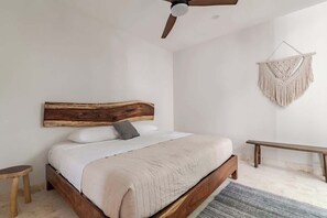 2 habitaciones, tabla de planchar con plancha, cuna de viaje y wifi 