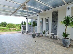 View from property - Kampot Origin Guesthouse (Kampot)